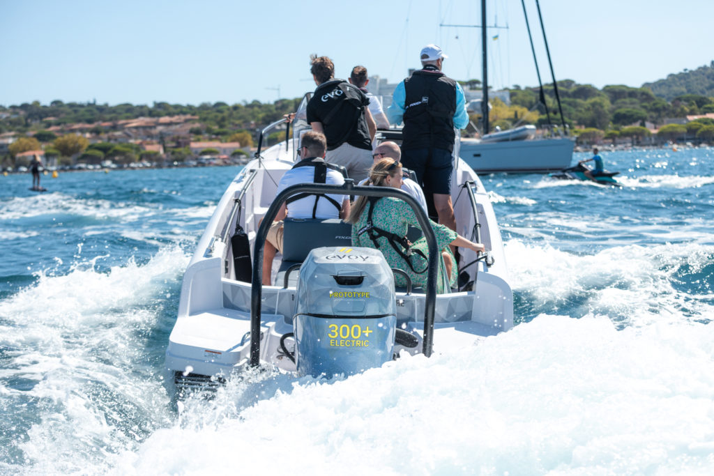 Axopar 25 electric boat powered by Evoy Saint Tropez